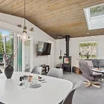 Tatil Evi Amazing In With Kitchen Brovst